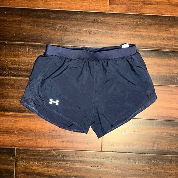 Under Armour Ladies Shorts - Picture 1 of 3